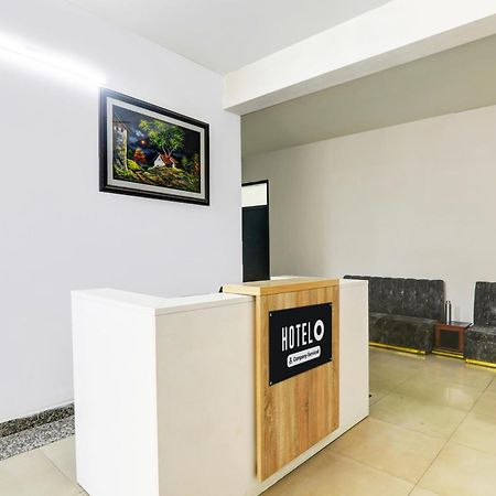 Super Hotel O Jankipuram Near Sahara State Formerly Basera Homes Hasanganj 外观 照片