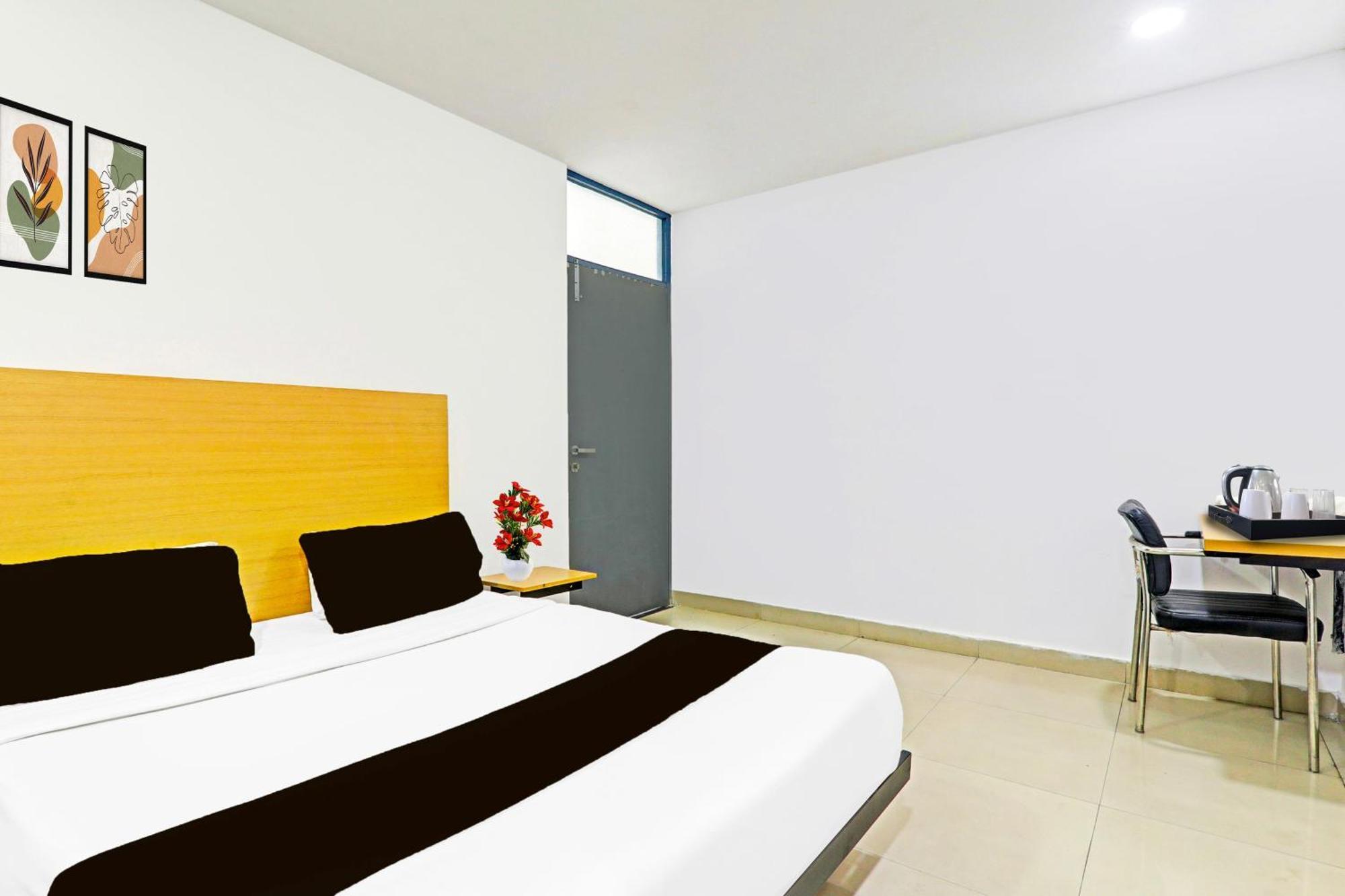 Super Hotel O Jankipuram Near Sahara State Formerly Basera Homes Hasanganj 外观 照片