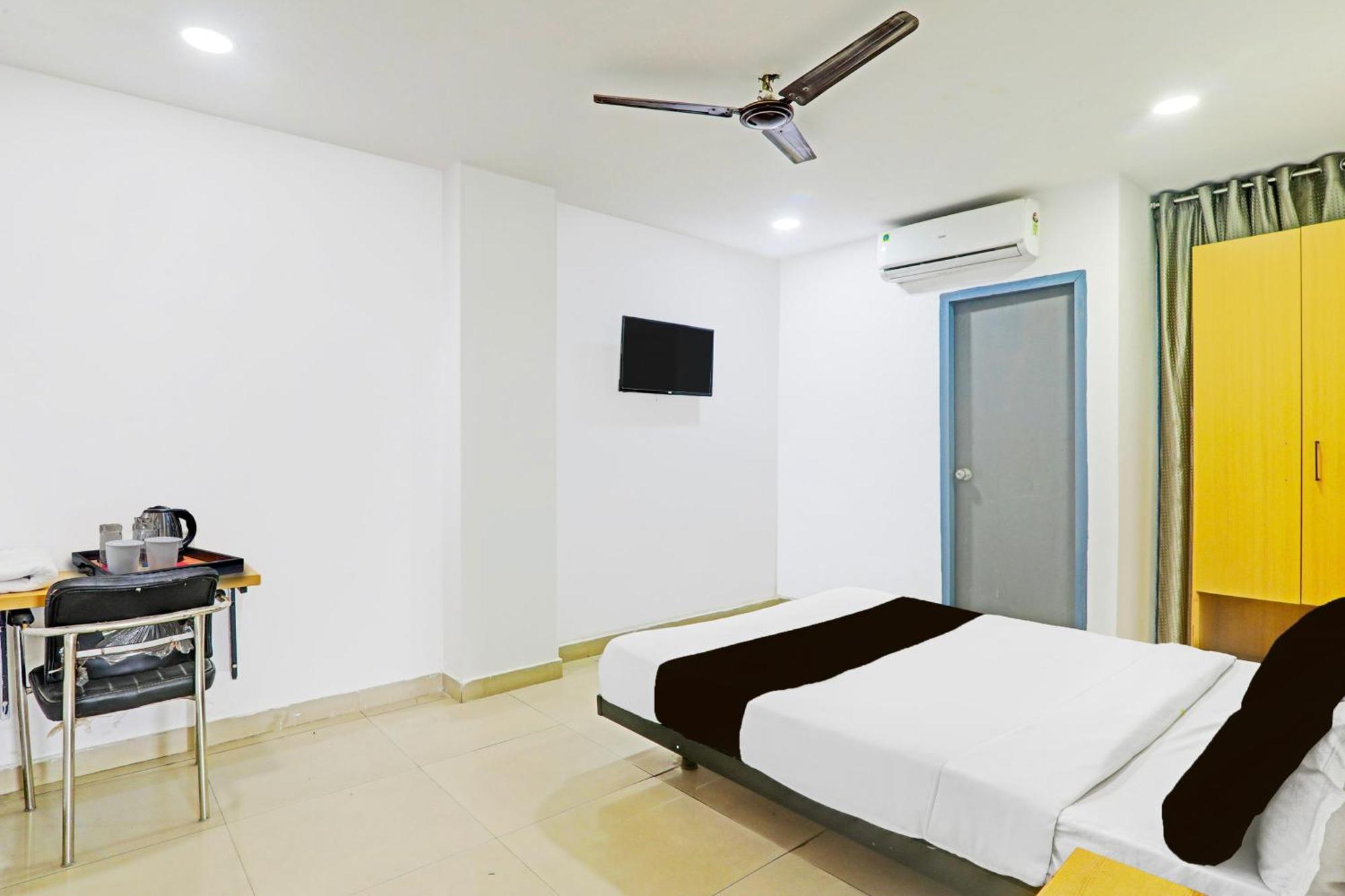 Super Hotel O Jankipuram Near Sahara State Formerly Basera Homes Hasanganj 外观 照片