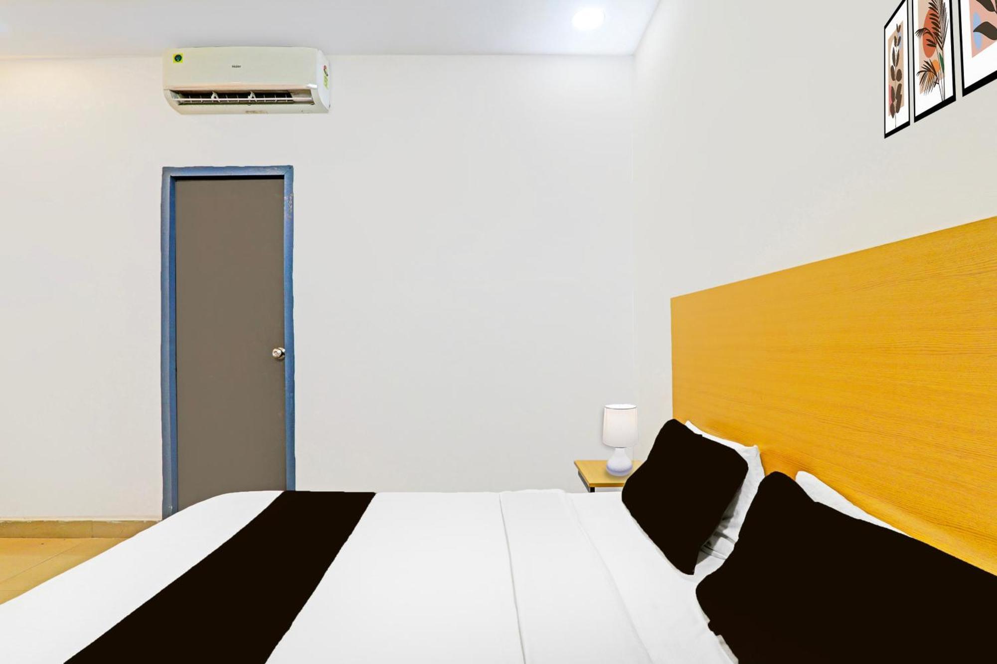 Super Hotel O Jankipuram Near Sahara State Formerly Basera Homes Hasanganj 外观 照片